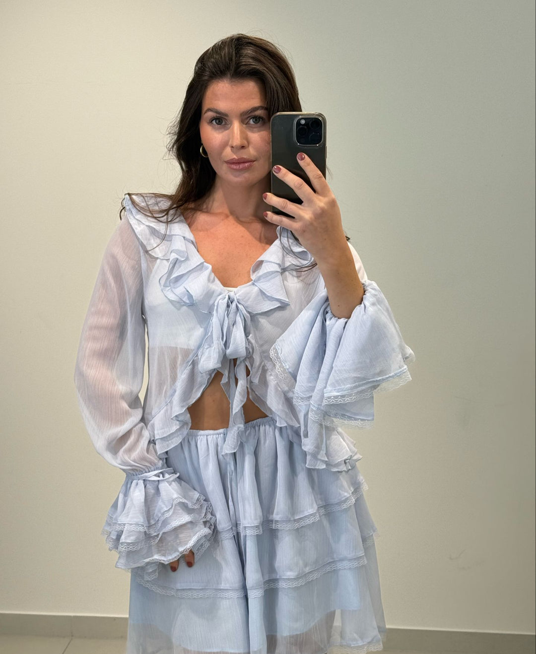TRANSPARENTE RÜSCHEN BLUSE - versch. Farben